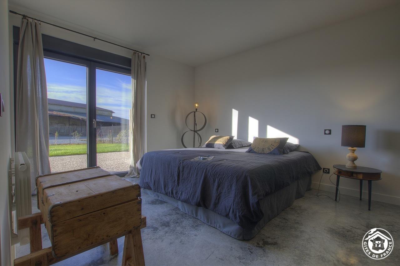 L'Esprit Tk Hotel Civrieux Eksteriør billede